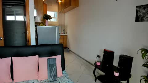 Snapshot of marianagomez__ chatting on 15, 4, 2026 Mariana online show from 15, 4, 2026