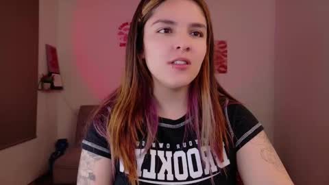 mariangeel_ online show from 27, 10, 2025