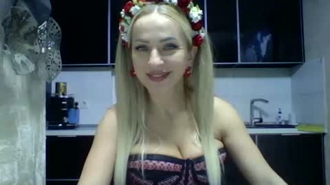 Snapshot of marianna1977 chatting on 5, 2, 2025 marianna1977 online show from 5, 2, 2025