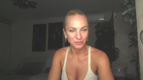 marianna1977 online show from 14, 7, 2026