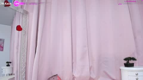 Snapshot of marianrosse chatting on 11, 4, 2026 marianrosse online show from 11, 4, 2026