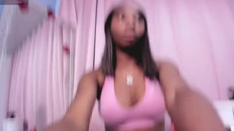 Snapshot of marianrosse chatting on 22, 4, 2026 marianrosse online show from 22, 4, 2026