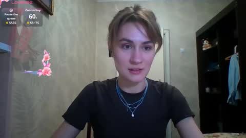 Snapshot of maribethgawrych chatting on 22, 3, 2026 Elianor online show from 22, 3, 2026