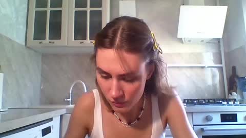 Snapshot of maribethgawrych chatting on 15, 4, 2026 Elianor online show from 15, 4, 2026