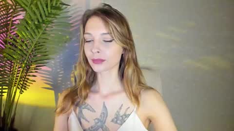 Snapshot of maribett chatting on 22, 12, 2025 Masha online show from 22, 12, 2025