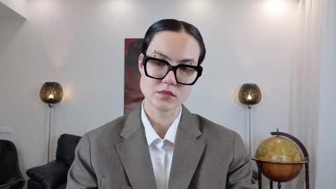 Marie Fitch online show from 15, 5, 2026