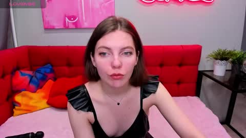 Snapshot of marie_reyes_ chatting on 3, 12, 2025 Mary 3 online show from 3, 12, 2025