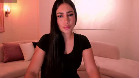 Snapshot of mariejane2 chatting on 13, 1, 2025 Im Marie Jane online show from 13, 1, 2025