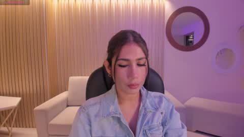 Snapshot of mariejane2 chatting on 18, 1, 2025 Im Marie Jane online show from 18, 1, 2025