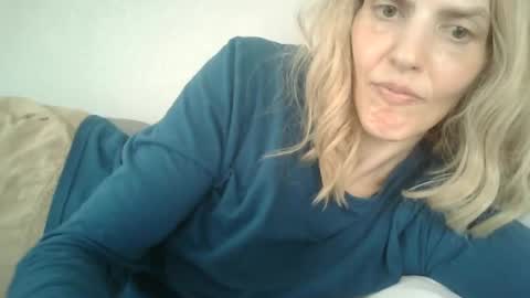 Snapshot of mariejojo chatting on 12, 6, 2026 Mariejojo online show from 12, 6, 2026