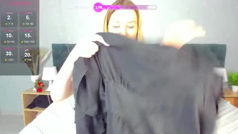 mariel_brown online show from 24, 12, 2024