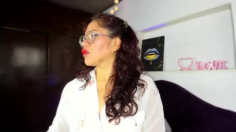 Snapshot of mariia_paulaa chatting on 4, 5, 2026 mariia_paulaa online show from 4, 5, 2026