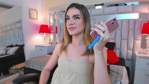 Snapshot of mariiahneedles chatting on 14, 1, 2025 mariiahneedles online show from 14, 1, 2025