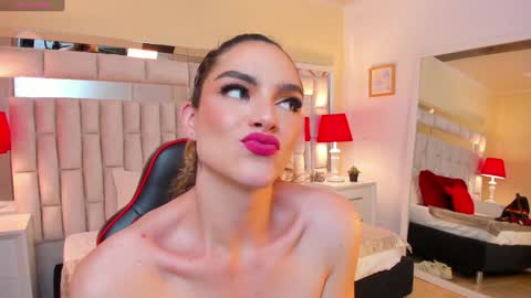 Snapshot of mariiahneedles chatting on 24, 1, 2025 mariiahneedles online show from 24, 1, 2025