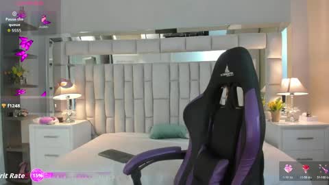 Snapshot of mariiahneedles chatting on 15, 4, 2026 mariiahneedles online show from 15, 4, 2026