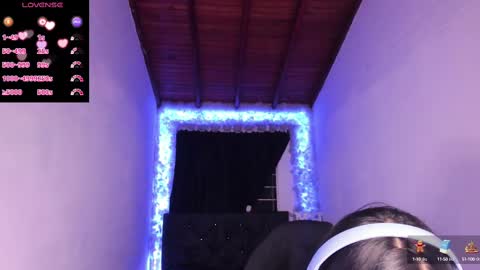 Snapshot of mariiana_hasper chatting on 4, 12, 2024 Mariana Hasper online show from 4, 12, 2024