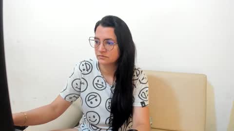 Snapshot of marilyn_garcia chatting on 14, 1, 2026 MARILYN SEXY online show from 14, 1, 2026