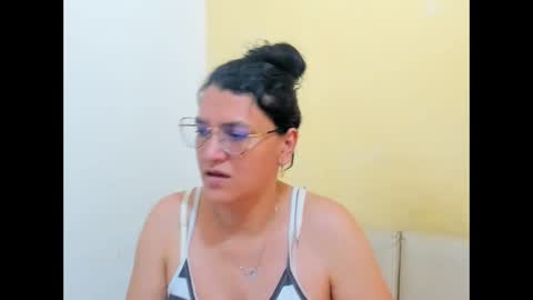 Snapshot of marilyn_garcia chatting on 8, 4, 2026 MARILYN SEXY online show from 8, 4, 2026