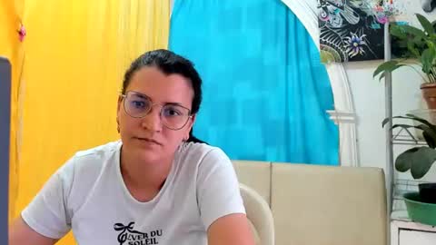 Snapshot of marilyn_garcia chatting on 14, 7, 2026 MARILYN SEXY online show from 14, 7, 2026