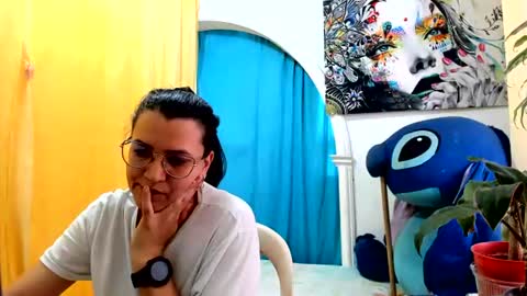 Snapshot of marilyn_garcia chatting on 7, 8, 2026 MARILYN SEXY online show from 7, 8, 2026