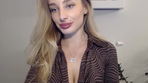 Snapshot of marilyndevilish chatting on 19, 12, 2024 MarilynDevilish online show from 19, 12, 2024