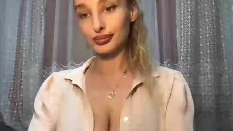 Snapshot of marilyndevilish chatting on 29, 12, 2024 MarilynDevilish online show from 29, 12, 2024