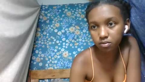 Snapshot of marinagold69 chatting on 24, 5, 2026 marinagold69 online show from 24, 5, 2026