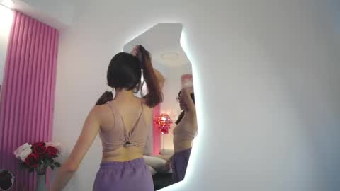 Snapshot of marinette_lux chatting on 6, 4, 2026 marinette online show from 6, 4, 2026