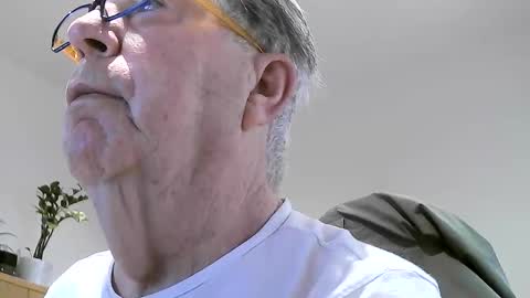 Snapshot of mario659234 chatting on 2, 3, 2026 marcoxxl online show from 2, 3, 2026