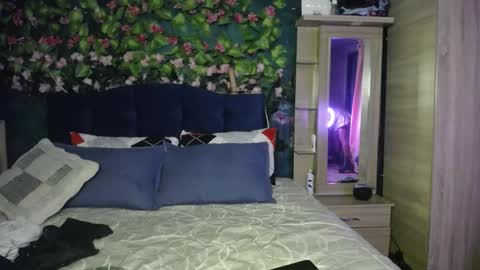 Maritza Ferrer -Samara Beltran online show from 31, 1, 2025