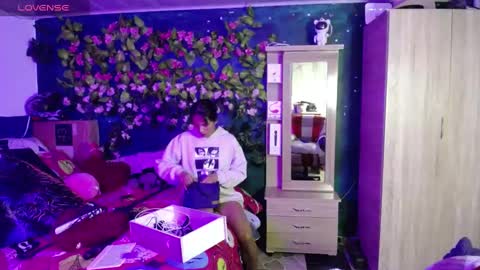 Maritza Ferrer -Samara Beltran online show from 16, 2, 2025