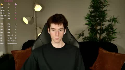 Snapshot of mark327645 chatting on 8, 11, 2025 Mark online show from 8, 11, 2025