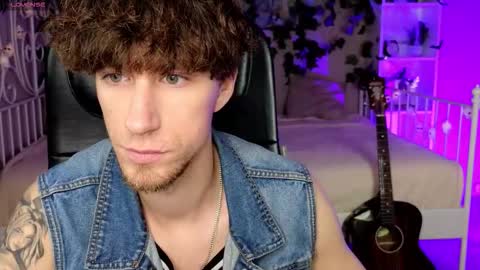 mark_caron online show from 2, 11, 2025