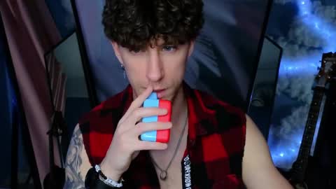 mark_caron online show from 11, 4, 2026