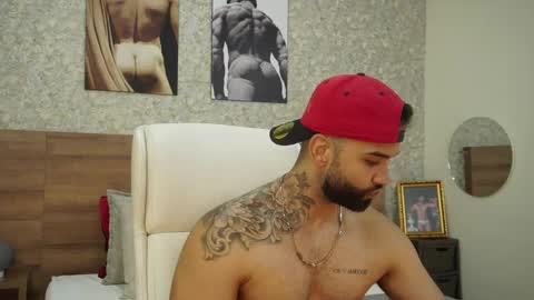 Snapshot of mark_hazze chatting on 14, 1, 2025 Mark online show from 14, 1, 2025