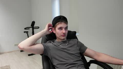 Snapshot of mark_karson chatting on 21, 4, 2026 MARK KARSON online show from 21, 4, 2026