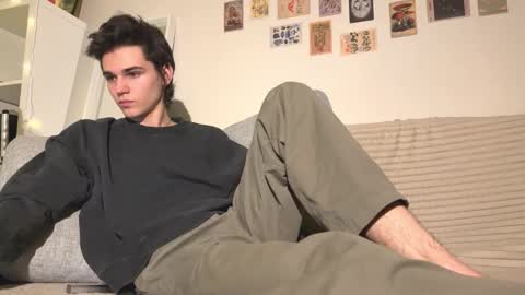 Mark online show from 22, 11, 2025