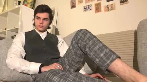 Mark online show from 27, 11, 2025