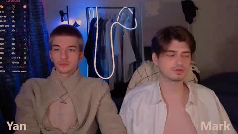 Mark online show from 15, 12, 2025