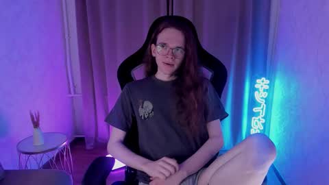 Mark online show from 3, 12, 2025