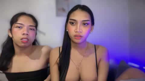 Snapshot of marky070602 chatting on 24, 11, 2025 HugeMassiveCock online show from 24, 11, 2025