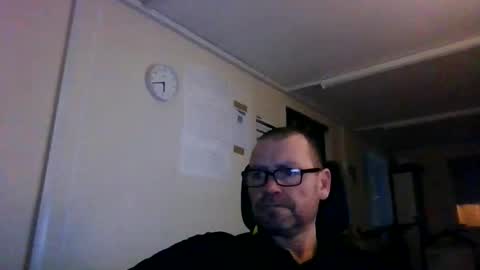 Snapshot of markyhowudoin chatting on 8, 11, 2025 markyhowudoin online show from 8, 11, 2025