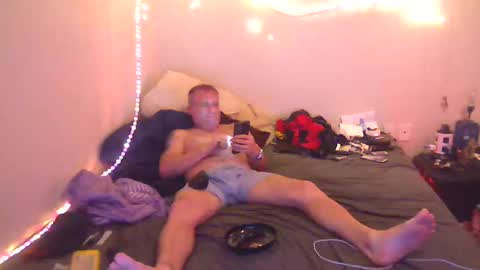 markymark101825061 online show from 24, 12, 2024