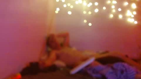 markymark101825061 online show from 1, 1, 2025