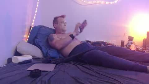 markymark101825061 online show from 21, 1, 2025