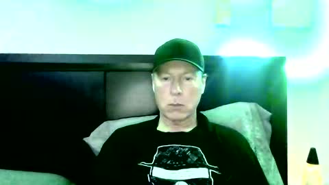 Snapshot of markymarkvt chatting on 26, 10, 2025 markymarkvt online show from 26, 10, 2025