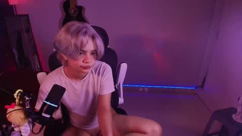 Snapshot of marlena3312 chatting on 4, 11, 2025 Marlena online show from 4, 11, 2025