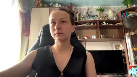 Snapshot of marlenahuit chatting on 28, 6, 2026 Lena online show from 28, 6, 2026