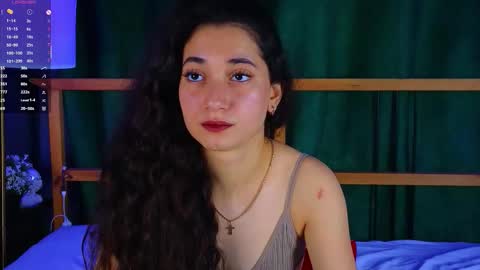 Snapshot of marlenerios chatting on 7, 11, 2025 marlenerios online show from 7, 11, 2025