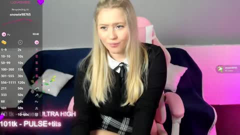 Snapshot of marmel199 chatting on 14, 1, 2025 Liza online show from 14, 1, 2025